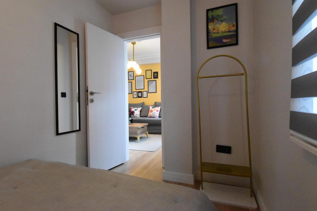 Stunning 2br 3ac Near Metro - Ym 3